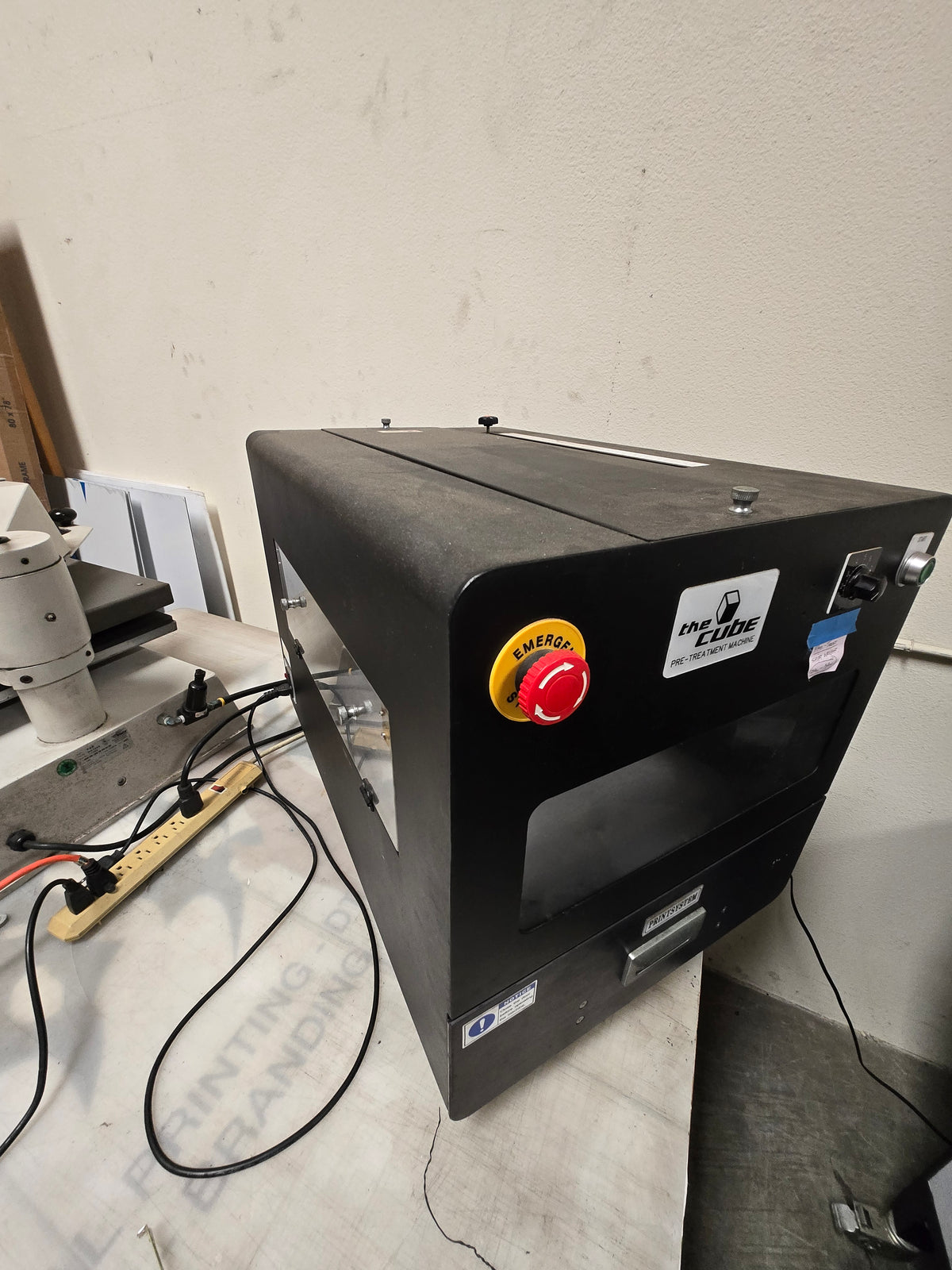 The Cube Pre-Treatment Machine
