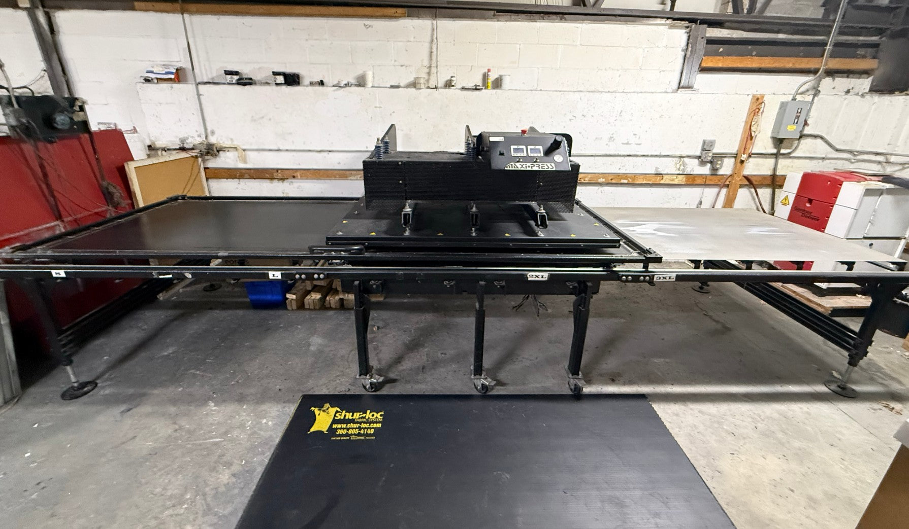 Geo Knight 44'' x 64'' Twin Shuttle MAXI PRESS  Dye Sublimation Press