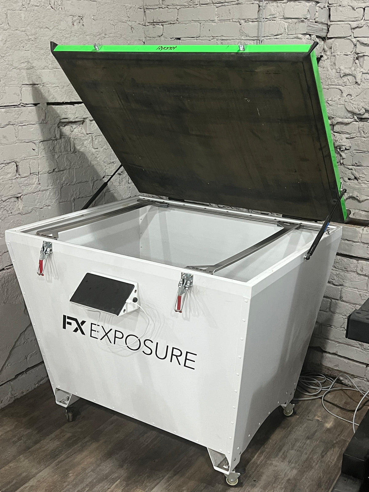 Ryonet FX Exposure Unit 23x31" - Retrofitted for Wax