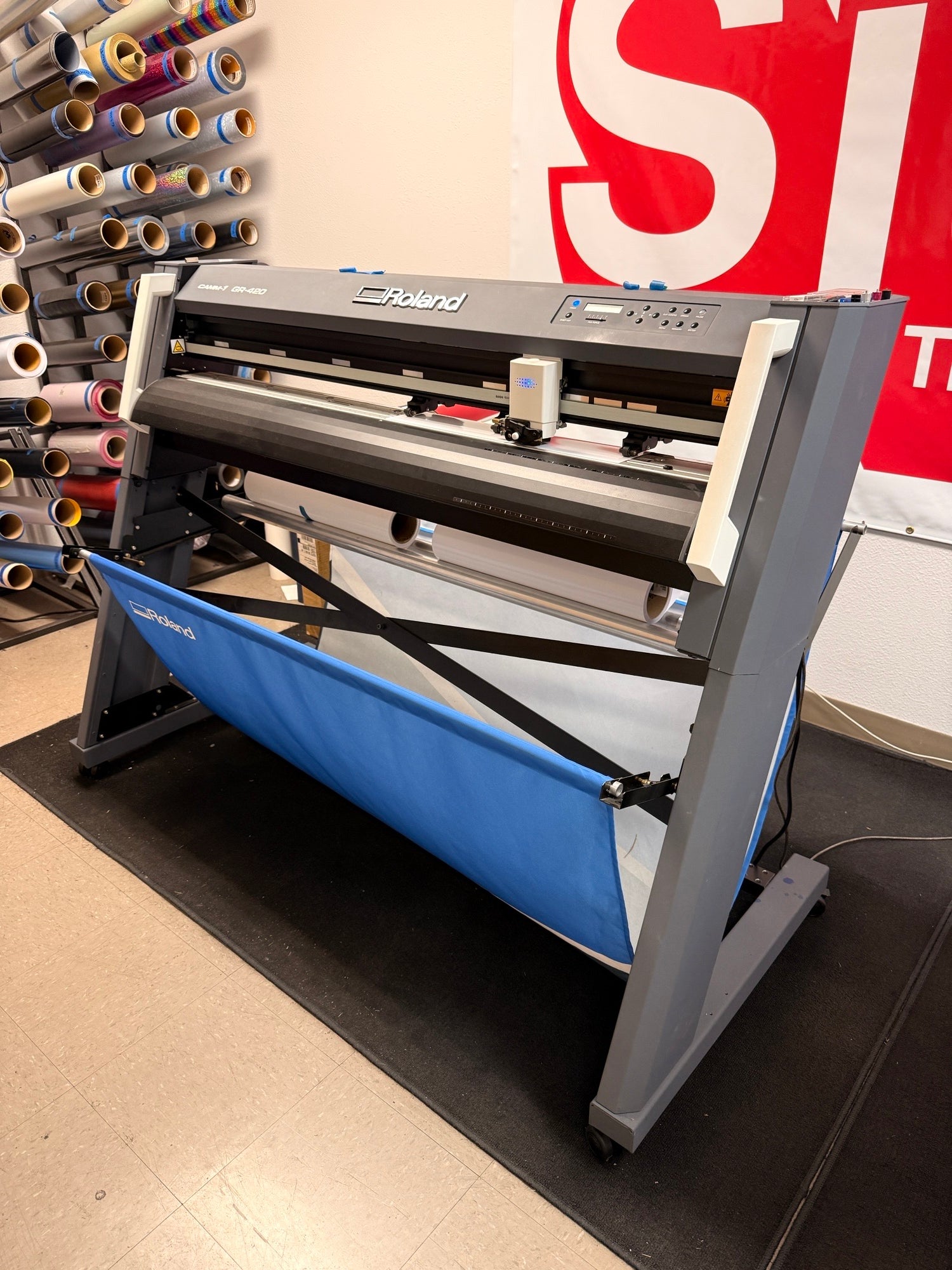 Roland CAMM-1 GR 420 Large Format Cutter