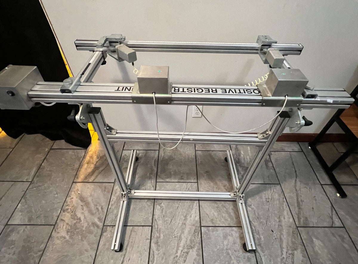 ROQ YOU M 8 Color 10 Station Shop Package